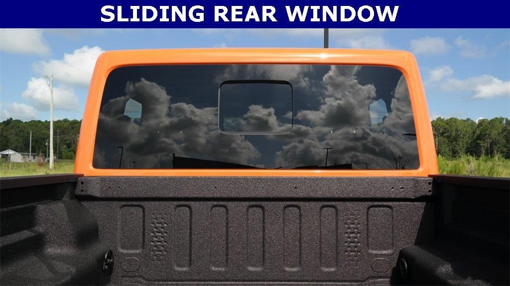 new 2025 Jeep Gladiator car, priced at $35,977