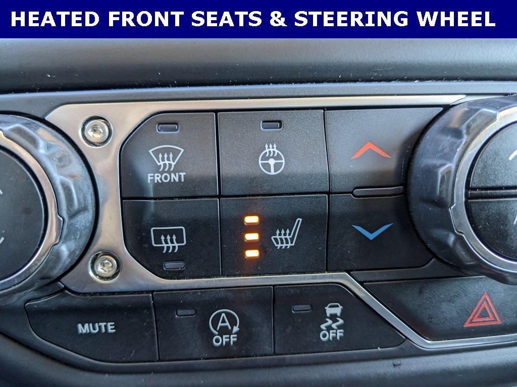 used 2022 Jeep Wrangler Unlimited car, priced at $31,169