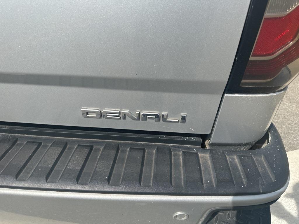 used 2017 GMC Sierra 1500 car, priced at $31,890