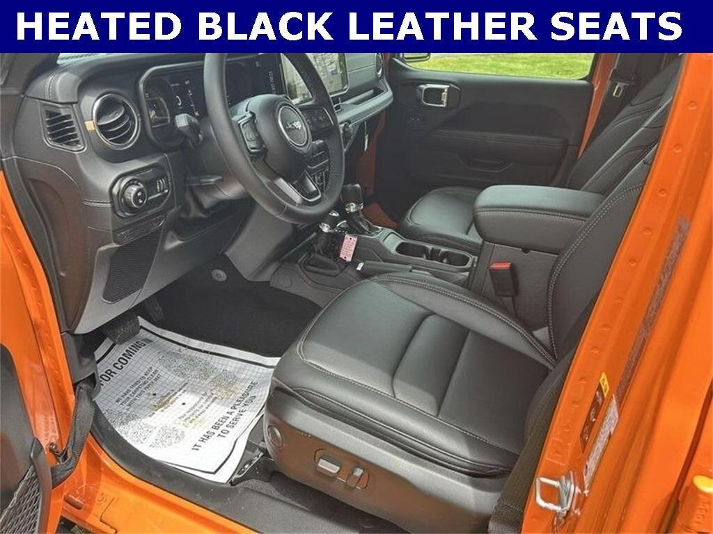 new 2025 Jeep Gladiator car, priced at $45,994