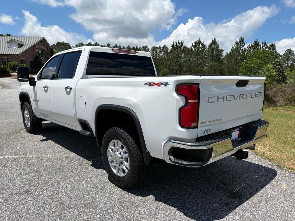 used 2024 Chevrolet Silverado 2500 car, priced at $53,601