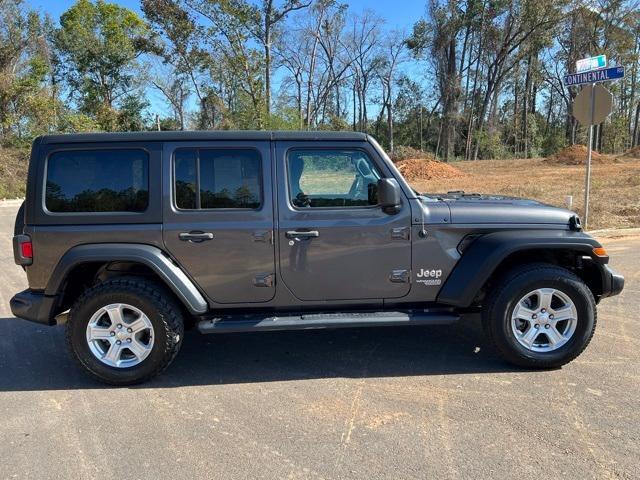 used 2020 Jeep Wrangler Unlimited car, priced at $29,342