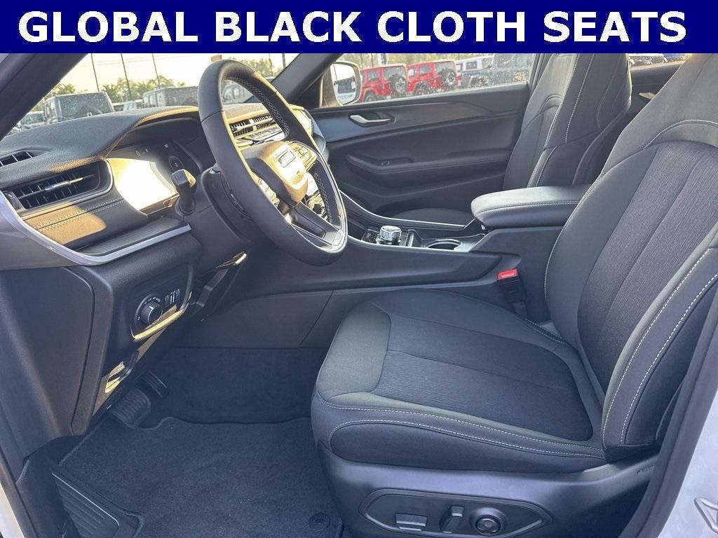 new 2025 Jeep Grand Cherokee L car, priced at $36,227