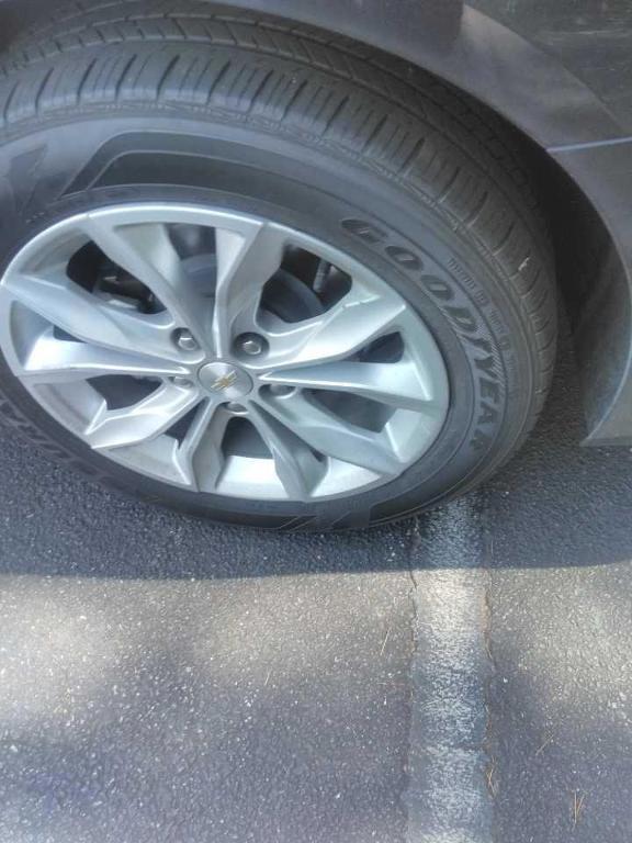 used 2023 Chevrolet Malibu car, priced at $18,777