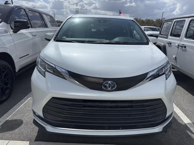 used 2022 Toyota Sienna car, priced at $37,530