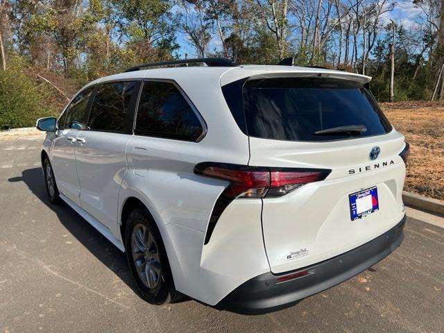 used 2022 Toyota Sienna car, priced at $35,404