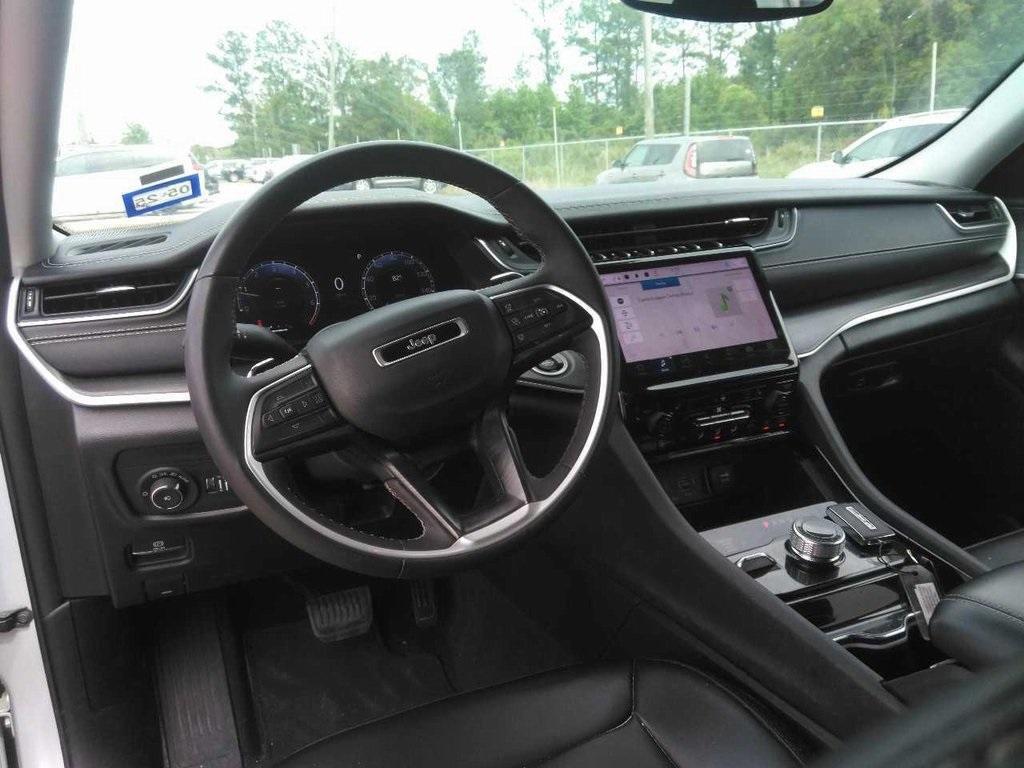 used 2023 Jeep Grand Cherokee car, priced at $31,989