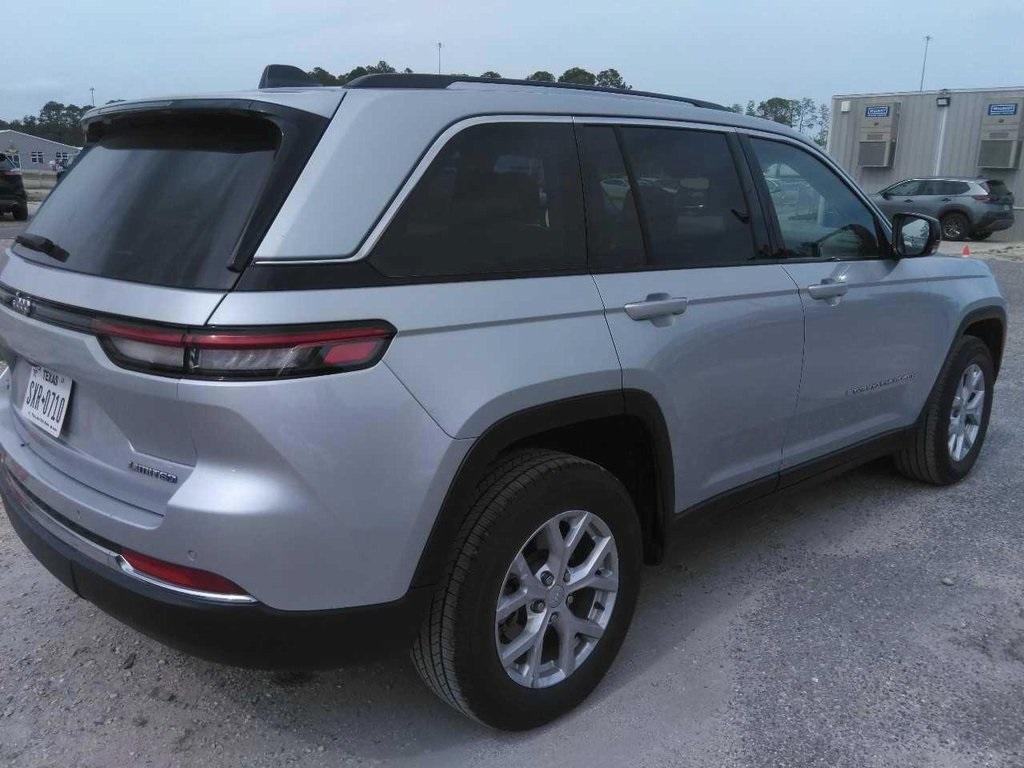 used 2023 Jeep Grand Cherokee car, priced at $31,989