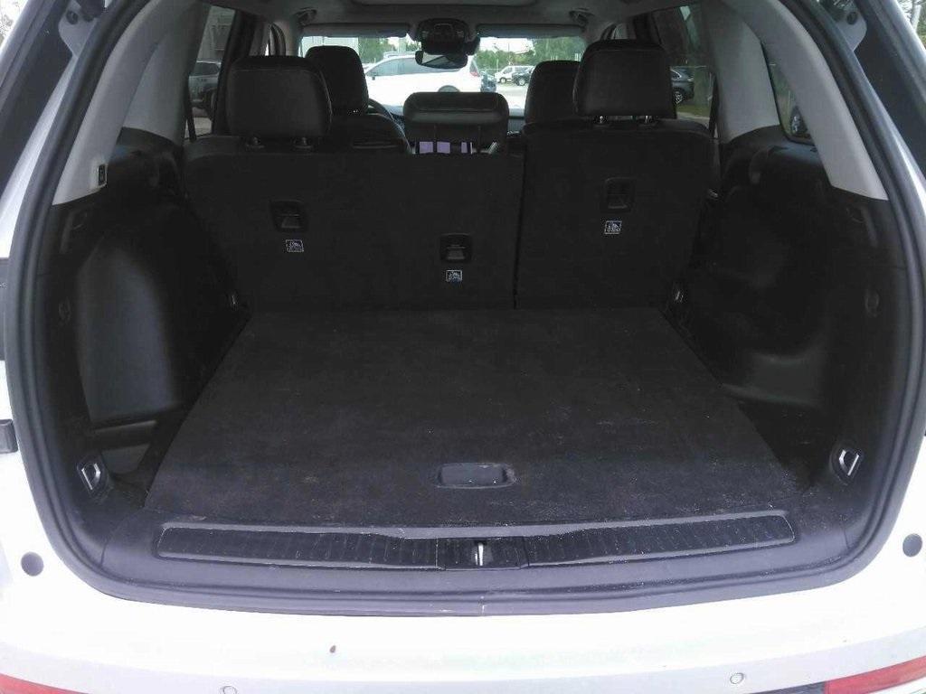 used 2023 Jeep Grand Cherokee car, priced at $31,989