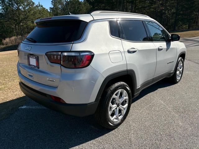 new 2025 Jeep Compass car, priced at $24,577