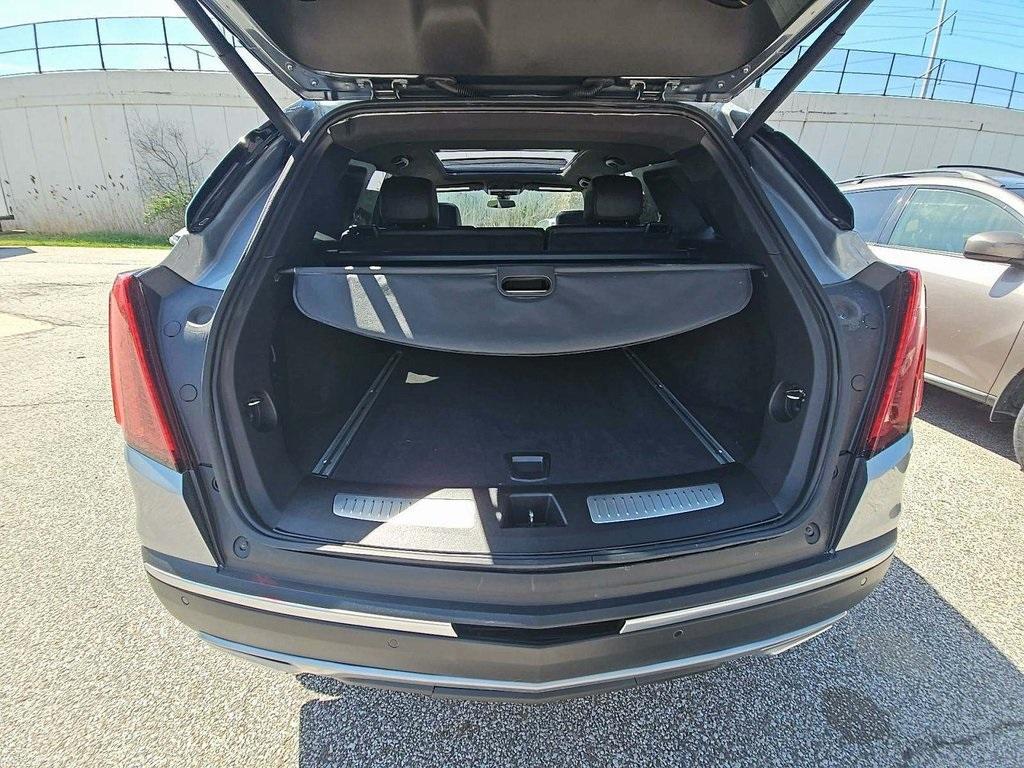 used 2025 Cadillac XT5 car, priced at $47,677