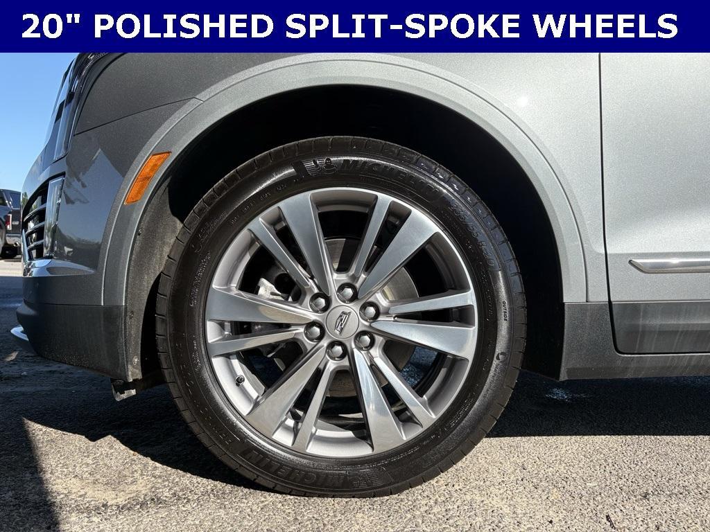 used 2025 Cadillac XT5 car, priced at $46,240