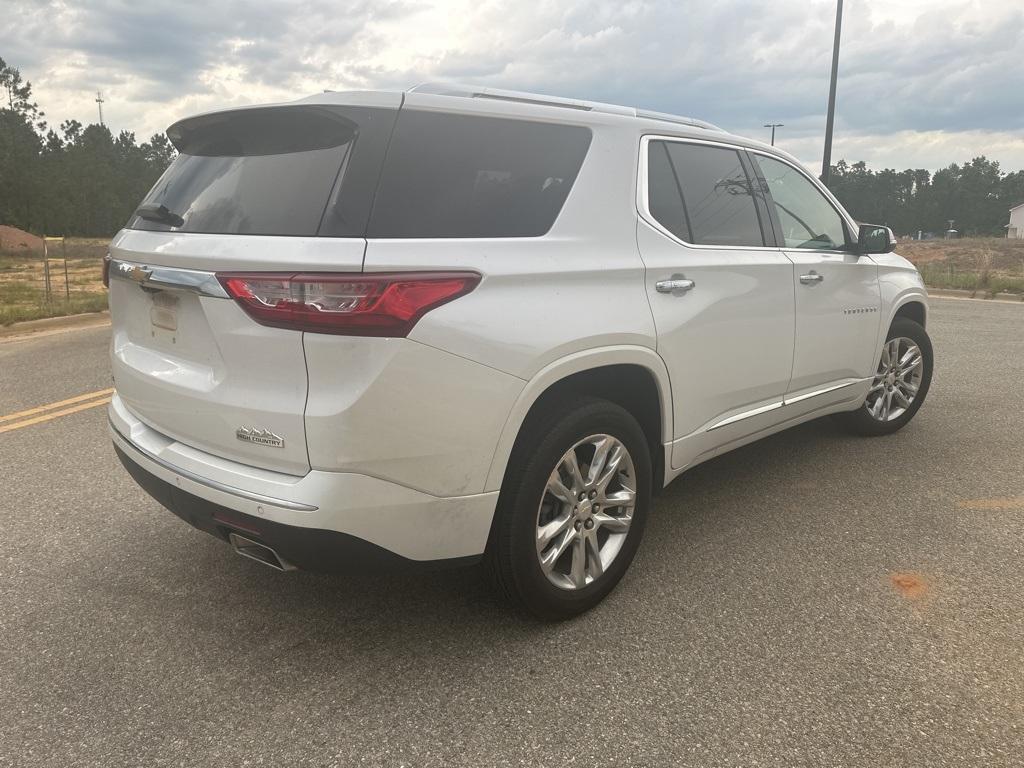 used 2021 Chevrolet Traverse car, priced at $26,790