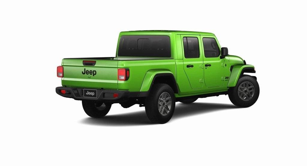 new 2025 Jeep Gladiator car, priced at $45,000