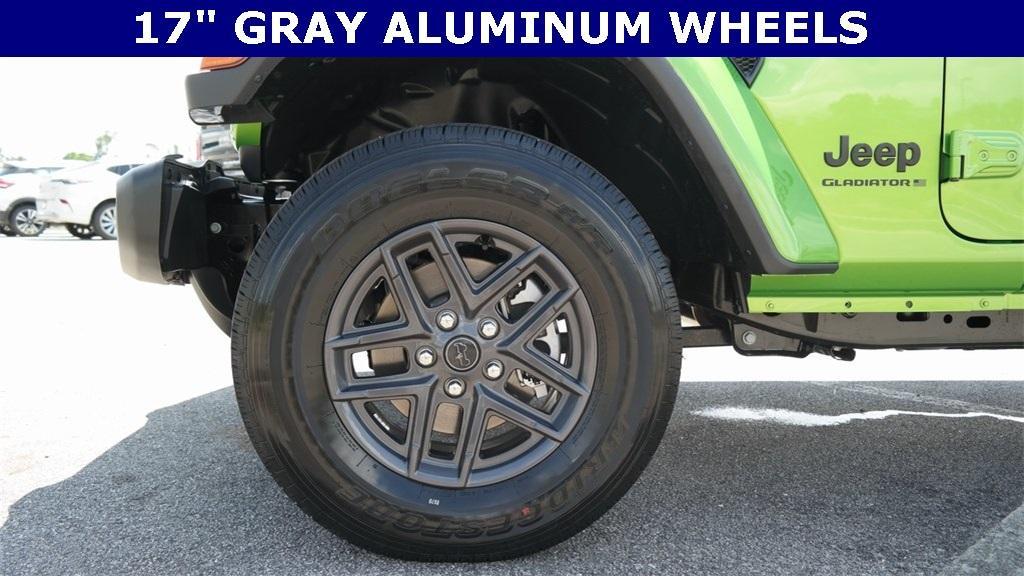 new 2025 Jeep Gladiator car, priced at $35,977
