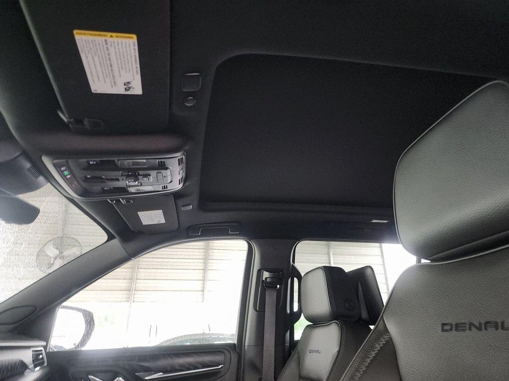 used 2023 GMC Yukon XL car, priced at $59,810