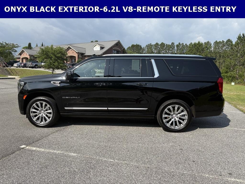 used 2023 GMC Yukon XL car, priced at $59,427