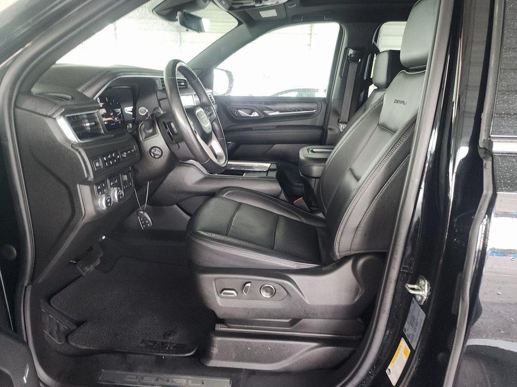 used 2023 GMC Yukon XL car, priced at $59,810