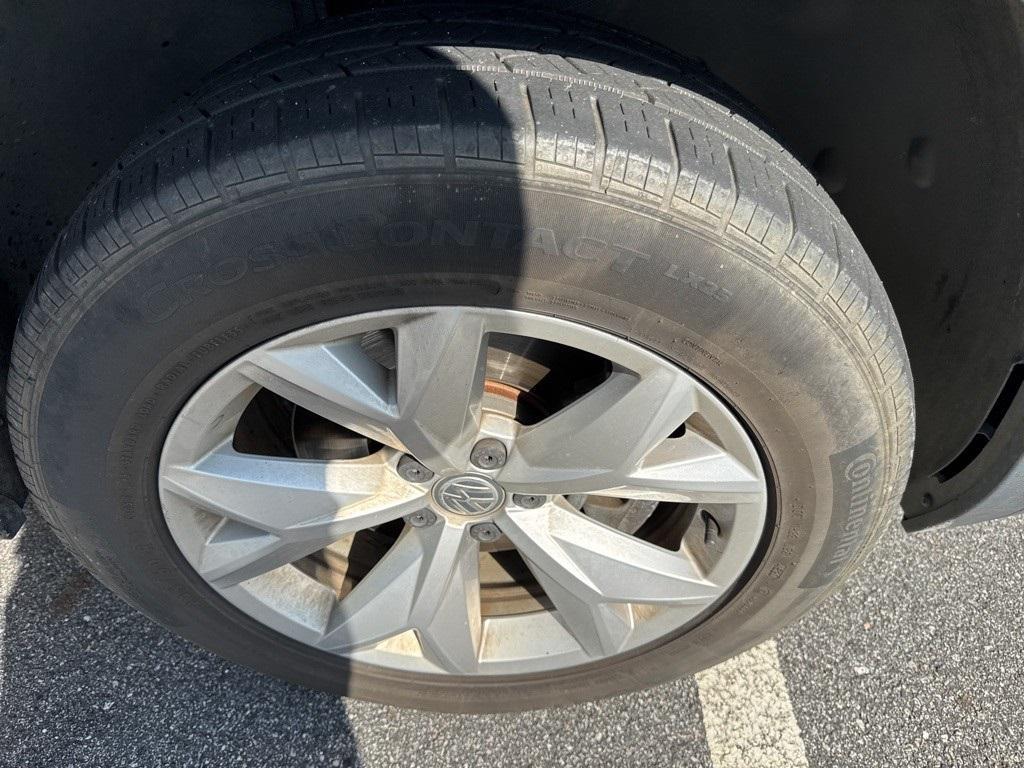 used 2018 Volkswagen Atlas car, priced at $16,700