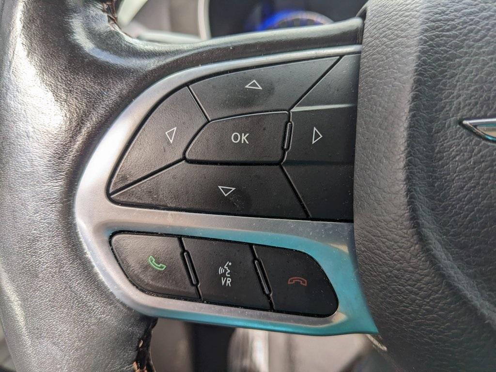 used 2020 Chrysler Pacifica car, priced at $15,423