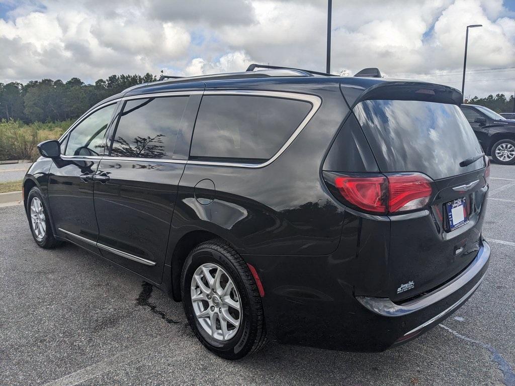 used 2020 Chrysler Pacifica car, priced at $15,423