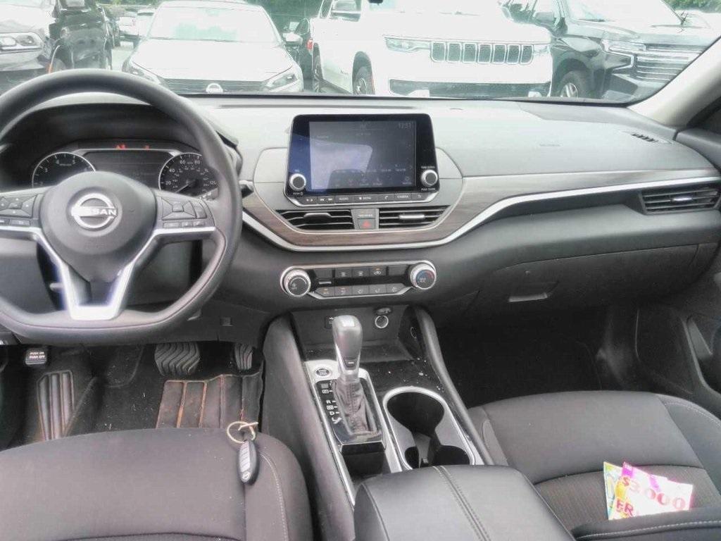 used 2024 Nissan Altima car, priced at $21,992