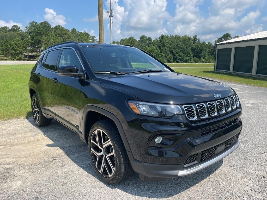 new 2025 Jeep Compass car, priced at $32,777