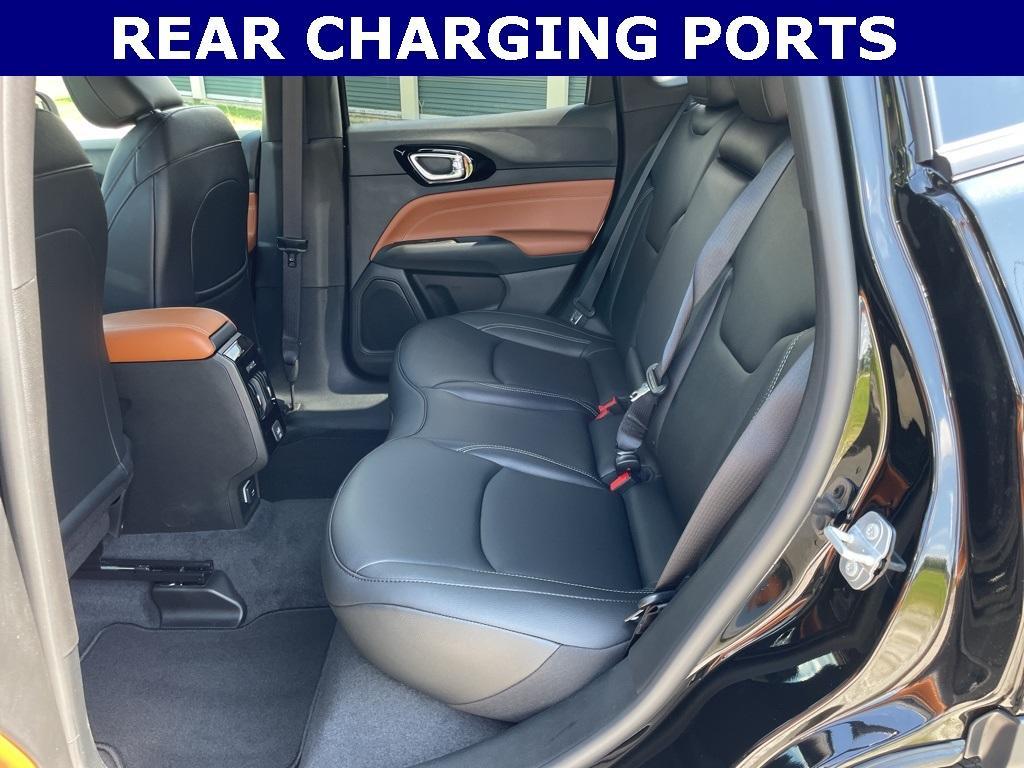 new 2025 Jeep Compass car, priced at $32,777