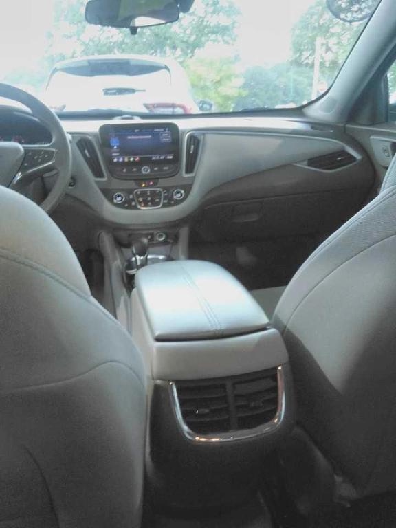 used 2024 Chevrolet Malibu car, priced at $20,414