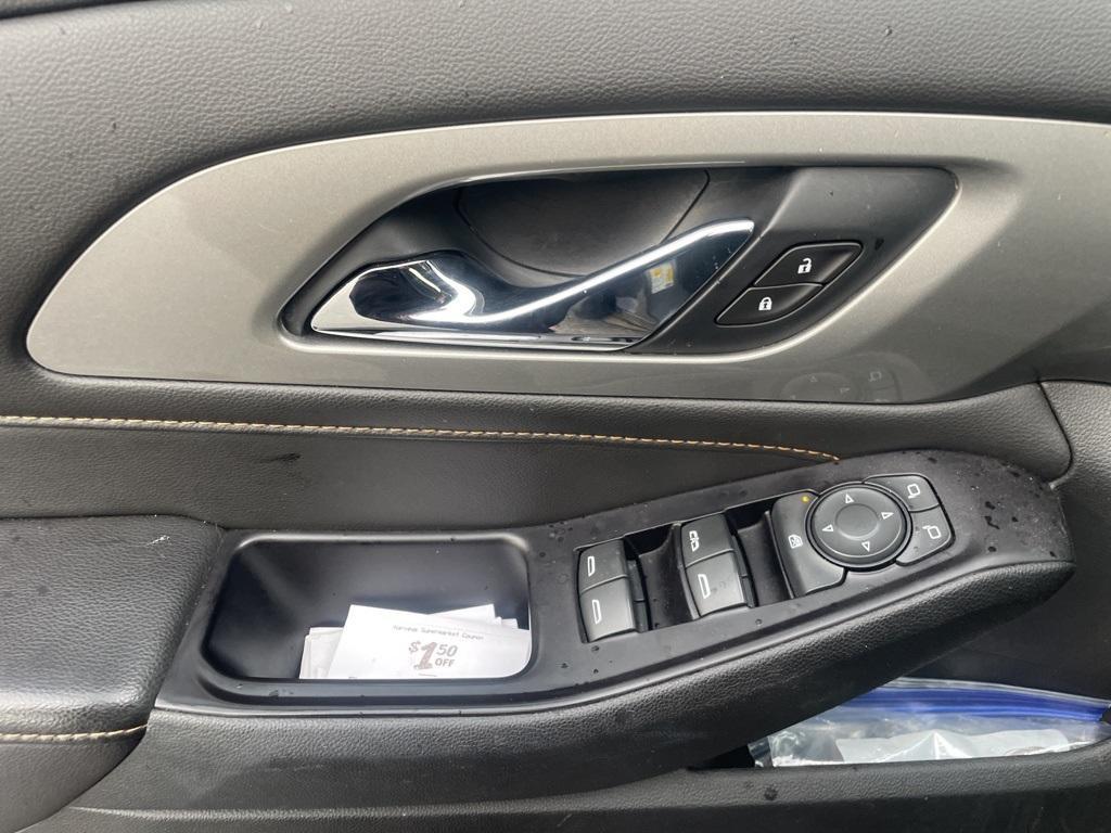 used 2020 Chevrolet Traverse car, priced at $23,790