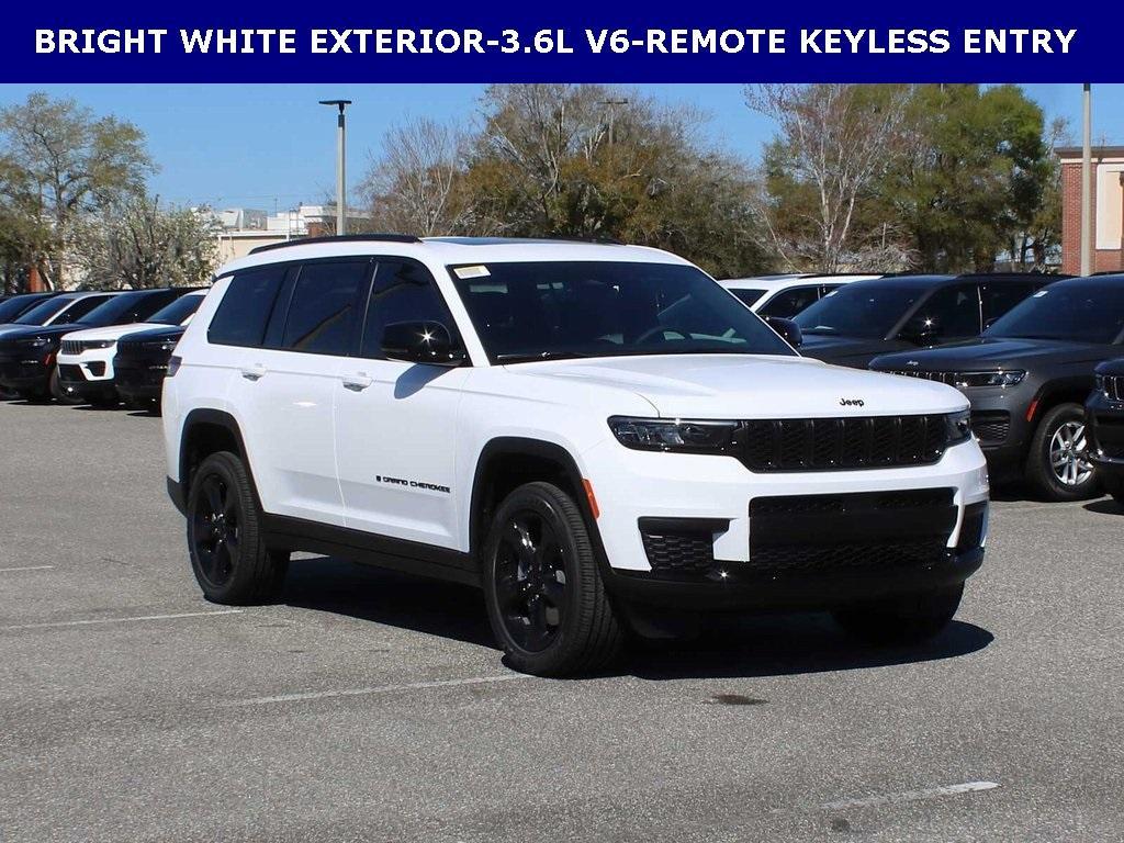 new 2025 Jeep Grand Cherokee L car, priced at $40,593