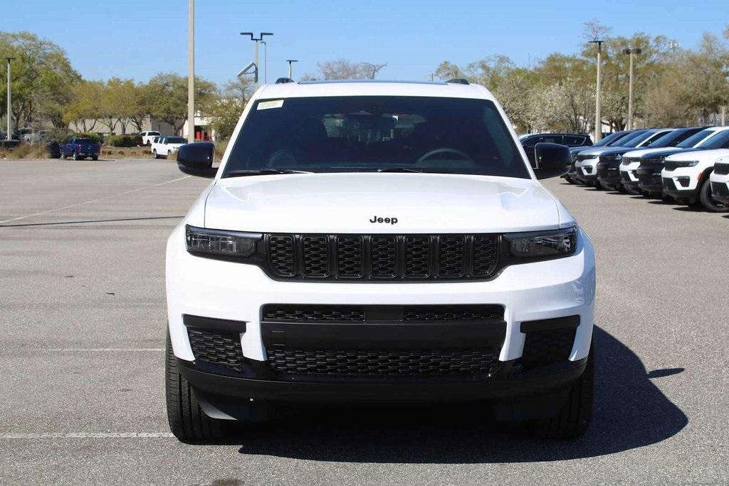 new 2025 Jeep Grand Cherokee L car, priced at $40,593