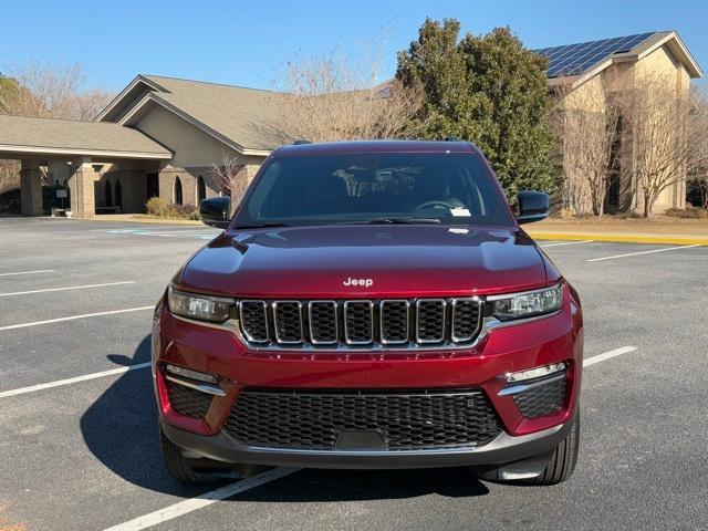 new 2025 Jeep Grand Cherokee car, priced at $38,777