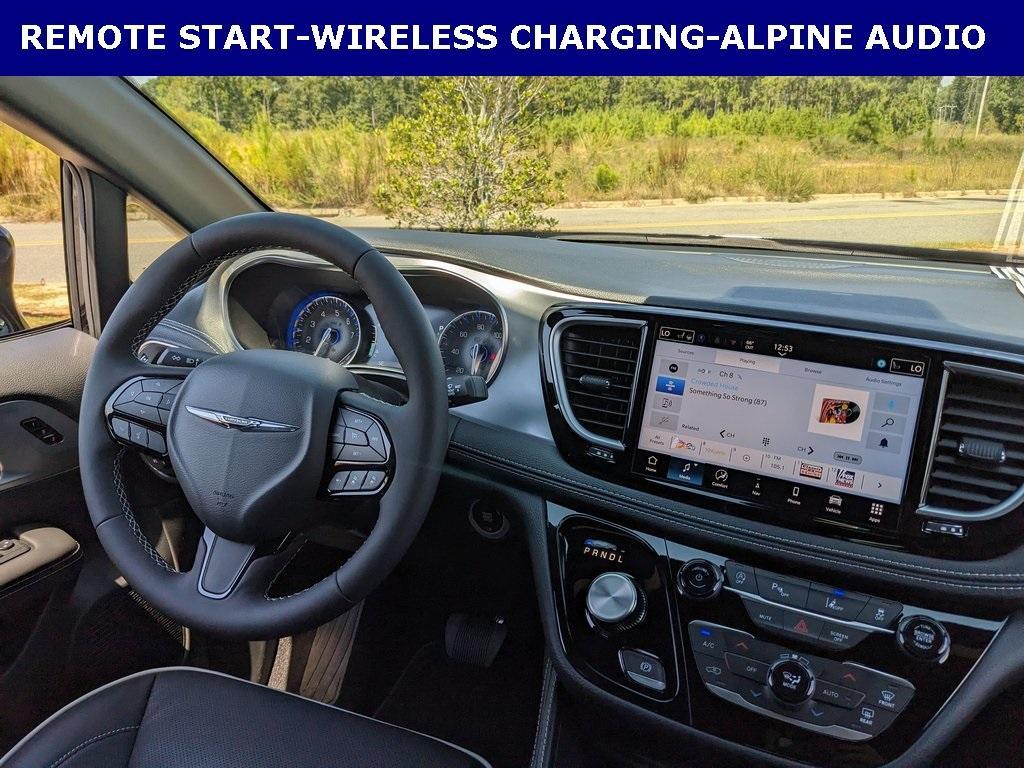 new 2026 Chrysler Pacifica car, priced at $46,627