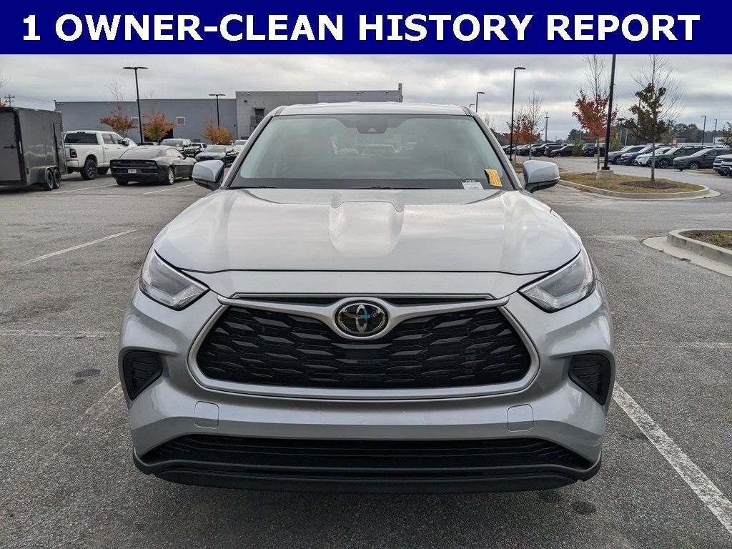 used 2023 Toyota Highlander car, priced at $30,864