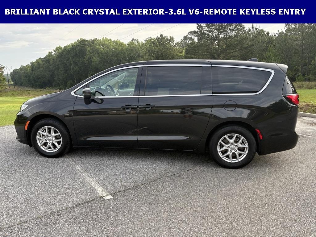 used 2023 Chrysler Pacifica car, priced at $21,977