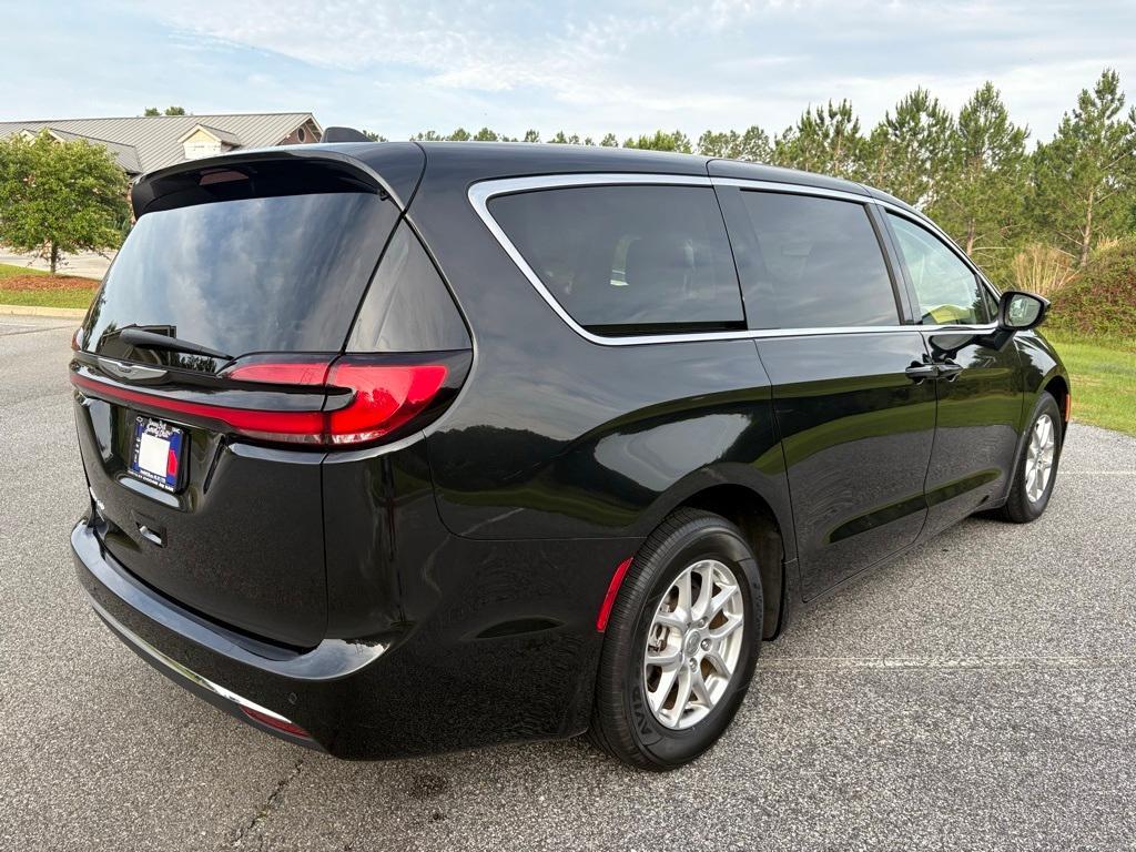 used 2023 Chrysler Pacifica car, priced at $21,977