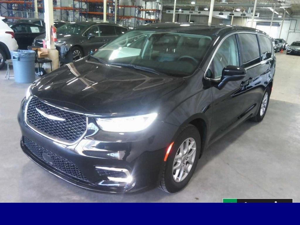 used 2023 Chrysler Pacifica car, priced at $23,435
