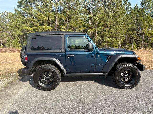 new 2025 Jeep Wrangler car, priced at $39,677