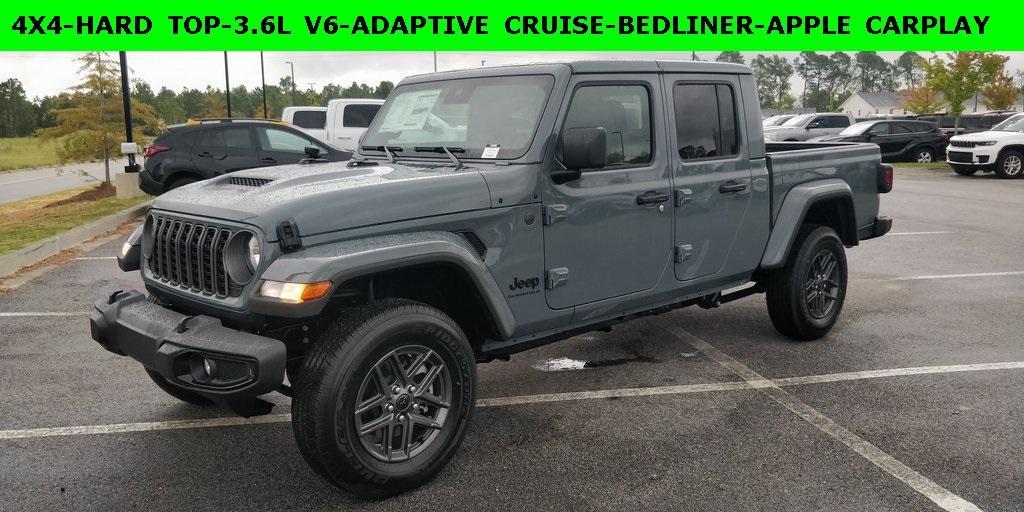 new 2025 Jeep Gladiator car, priced at $40,527