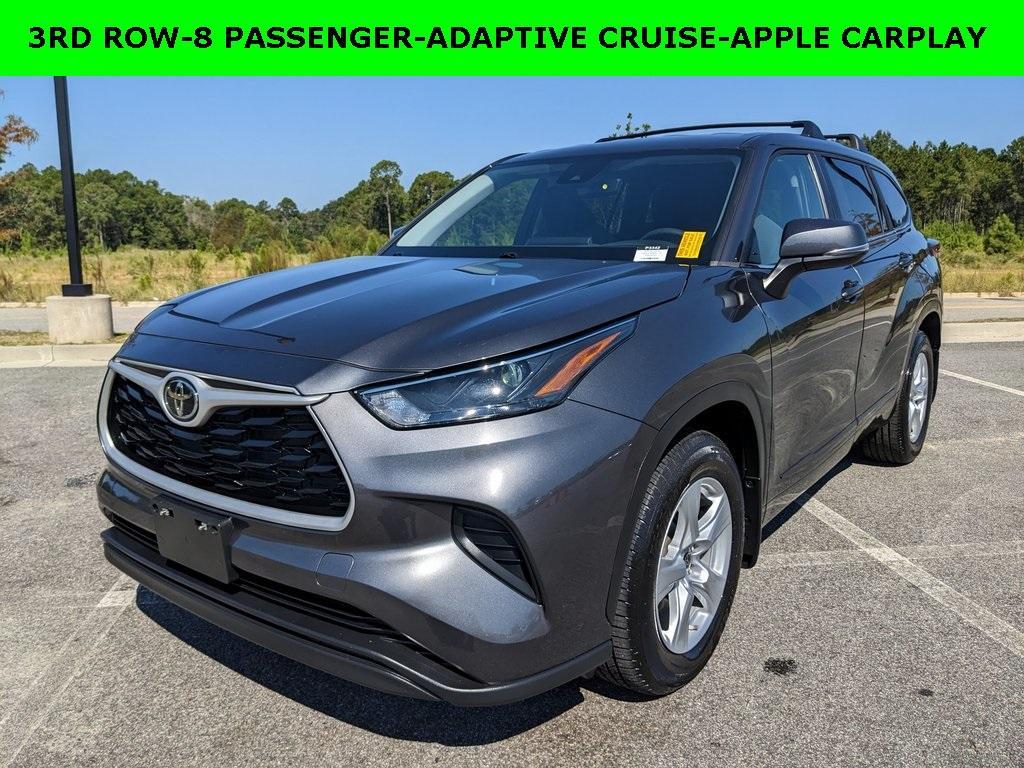 used 2023 Toyota Highlander car, priced at $31,777