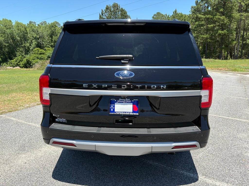 used 2024 Ford Expedition car, priced at $57,877