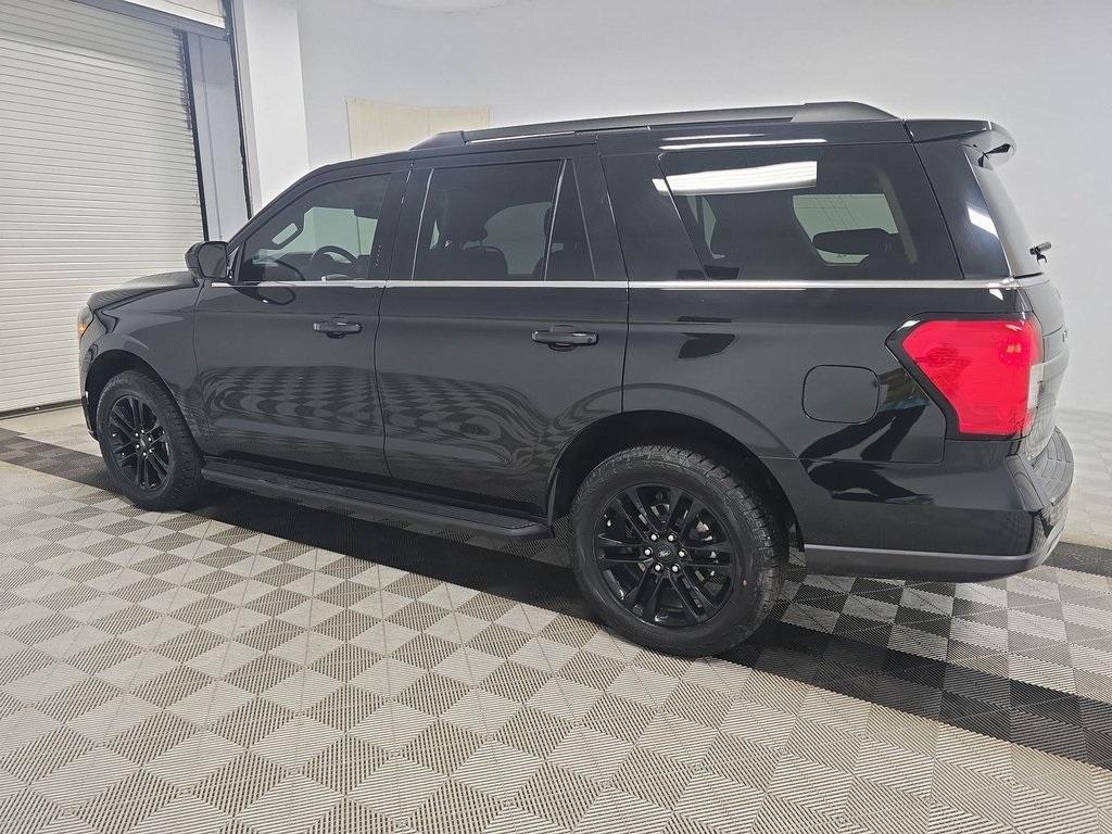 used 2024 Ford Expedition car, priced at $58,777