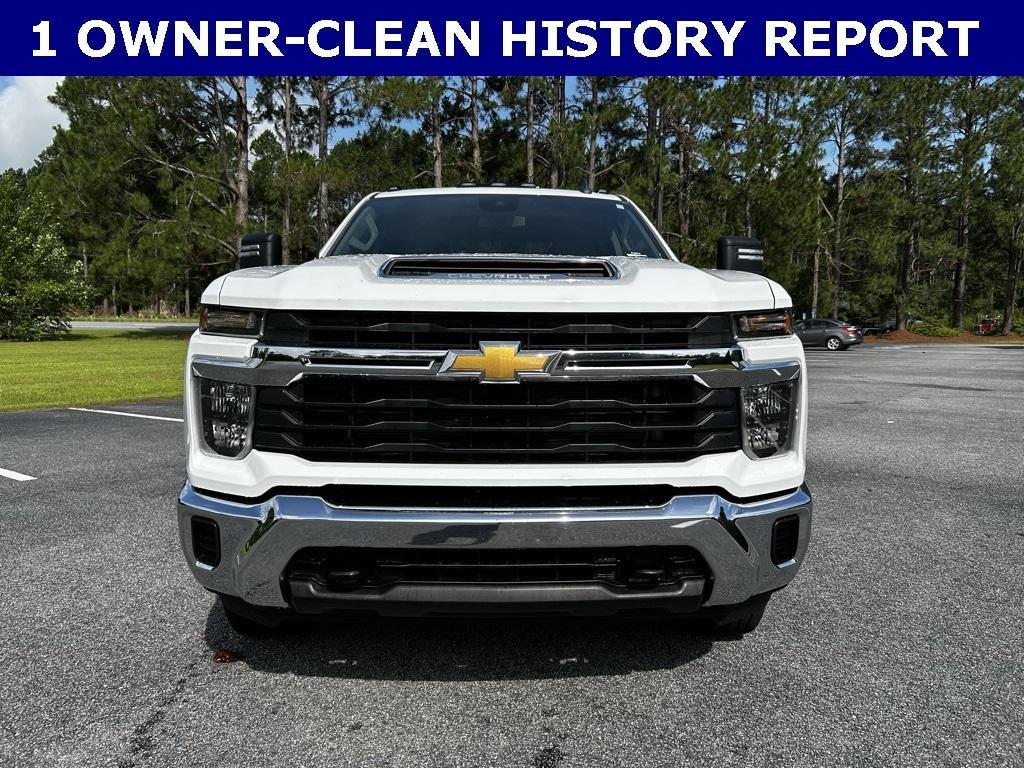 used 2024 Chevrolet Silverado 2500 car, priced at $50,995