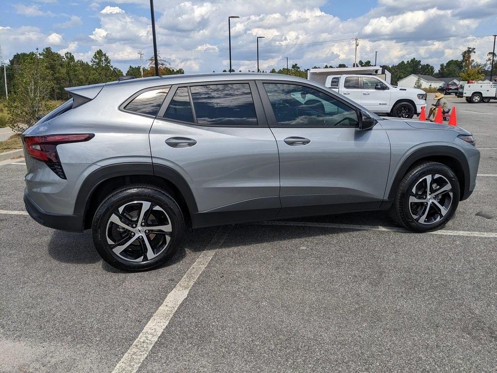 used 2025 Chevrolet Trax car, priced at $21,992