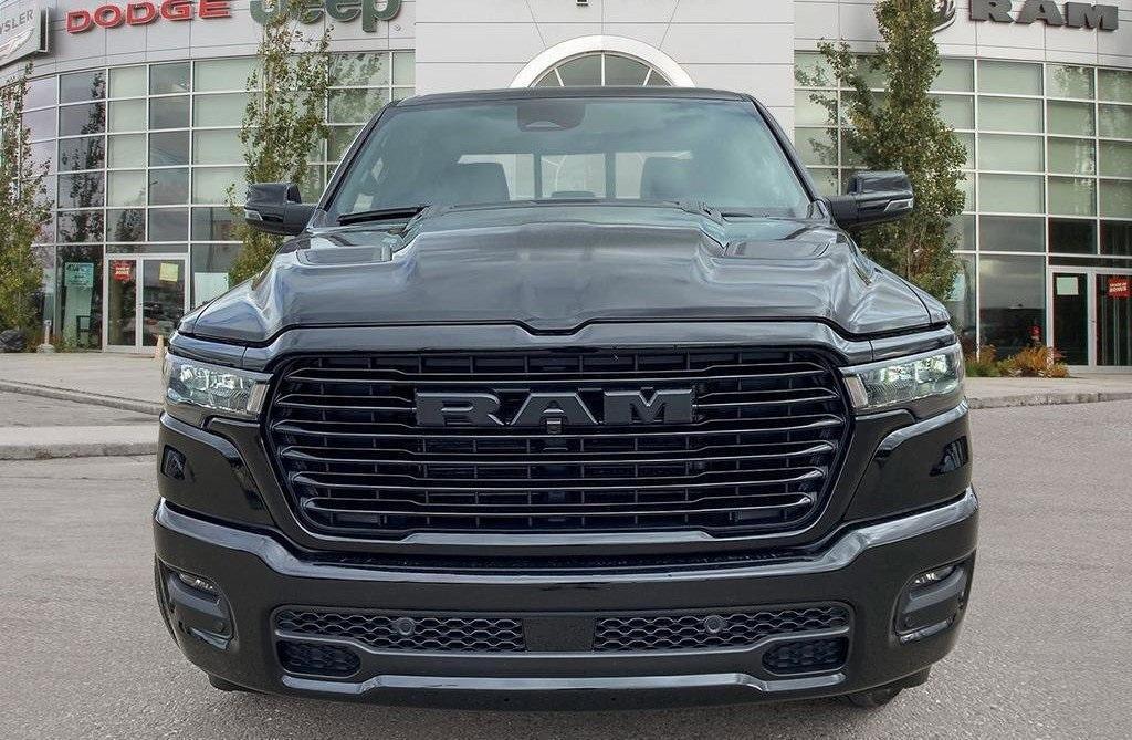 new 2025 Ram 1500 car, priced at $63,395