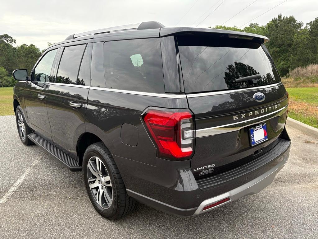 used 2024 Ford Expedition car, priced at $60,446