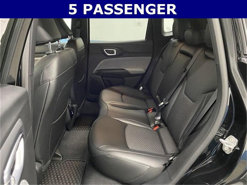 new 2025 Jeep Compass car, priced at $28,177