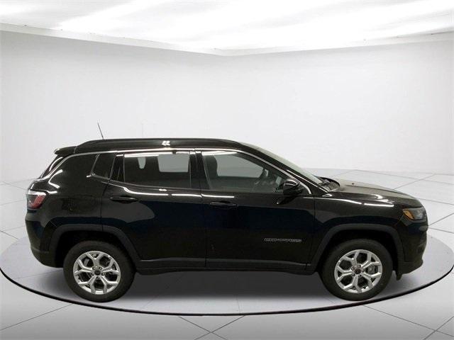 new 2025 Jeep Compass car, priced at $28,177