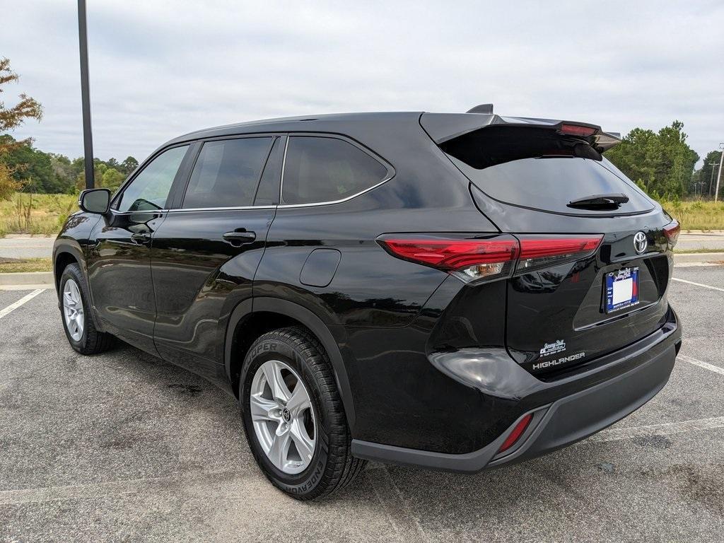used 2023 Toyota Highlander car, priced at $29,337